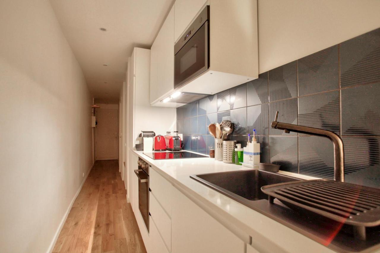 פריז 1 Bedroom Louvre Saint Honore Free Netflix מראה חיצוני תמונה