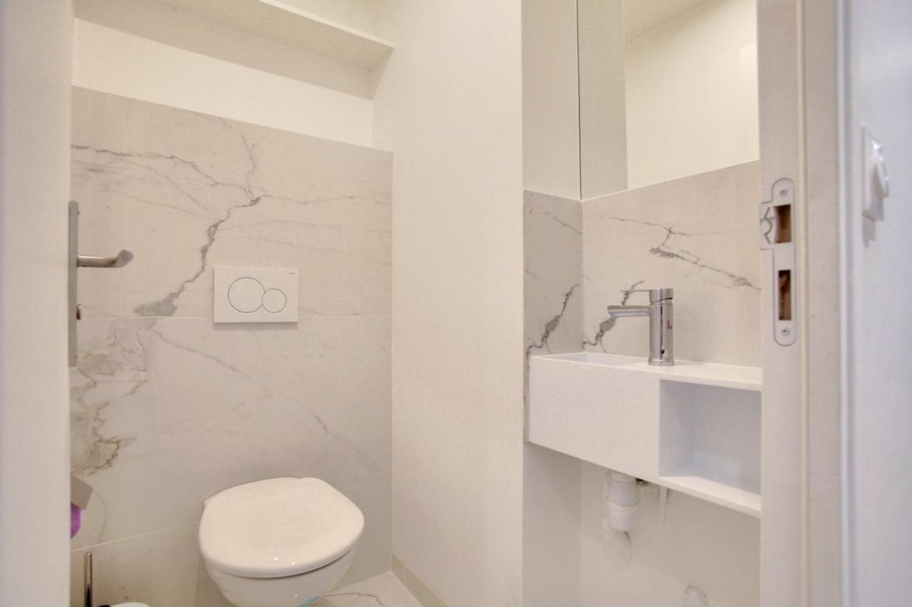 פריז 1 Bedroom Louvre Saint Honore Free Netflix מראה חיצוני תמונה